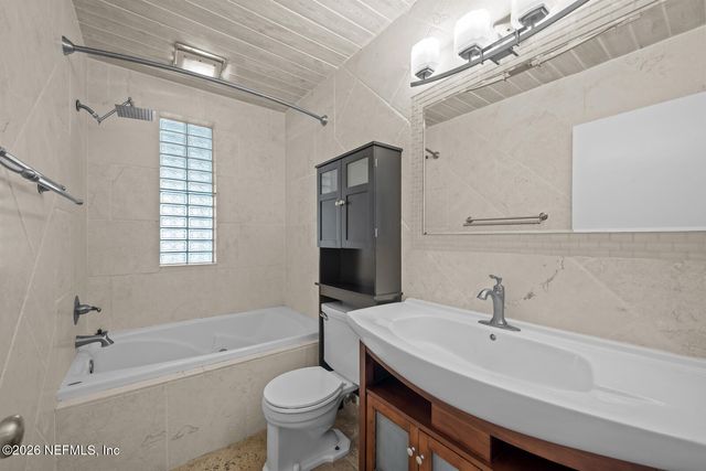 8842 MCKENNA Drive, Jacksonville, FL 32226