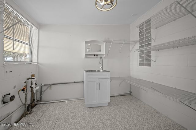 8842 MCKENNA Drive, Jacksonville, FL 32226