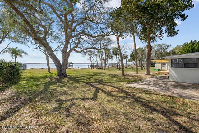 8842 MCKENNA Drive, Jacksonville, FL 32226