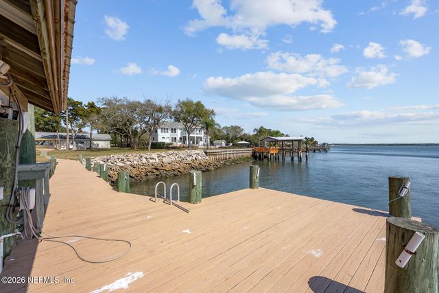 8842 MCKENNA Drive, Jacksonville, FL 32226