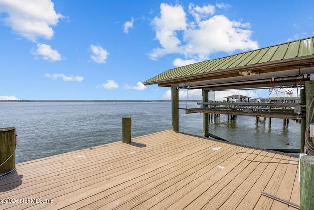 8842 MCKENNA Drive, Jacksonville, FL 32226