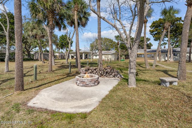 8842 MCKENNA Drive, Jacksonville, FL 32226