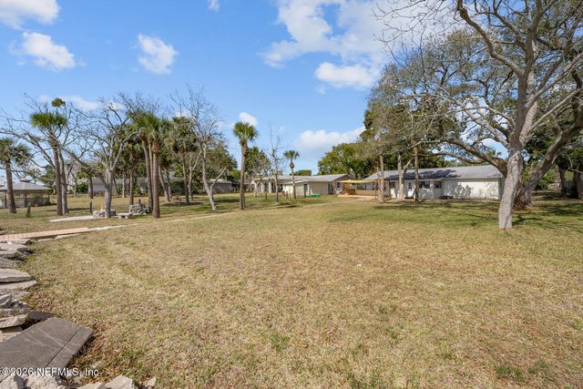 8842 MCKENNA Drive, Jacksonville, FL 32226