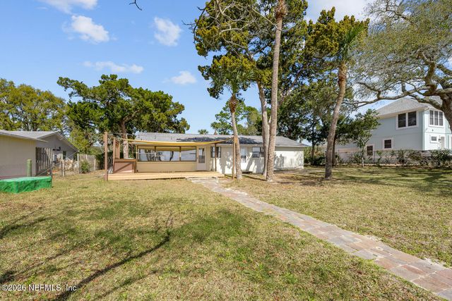 8842 MCKENNA Drive, Jacksonville, FL 32226