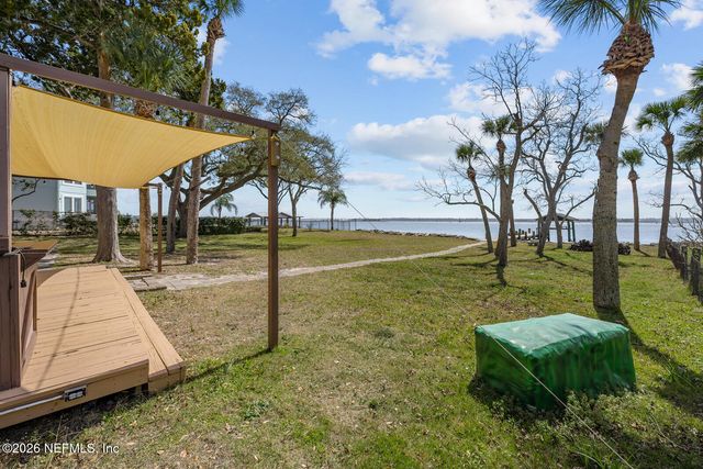 8842 MCKENNA Drive, Jacksonville, FL 32226