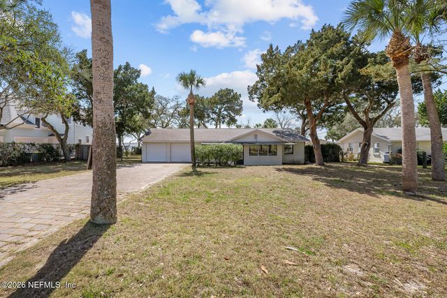 8842 MCKENNA Drive, Jacksonville, FL 32226