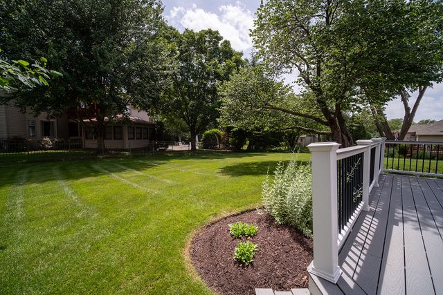 5421 Regents Park Road, Rockford, IL 61107