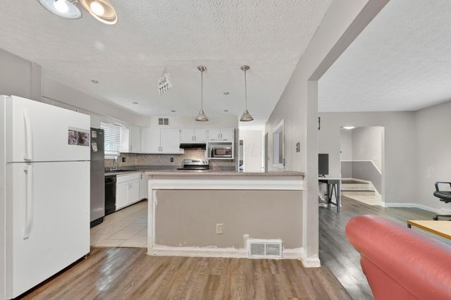 6450 Johnanne Street, Columbus, OH 43229