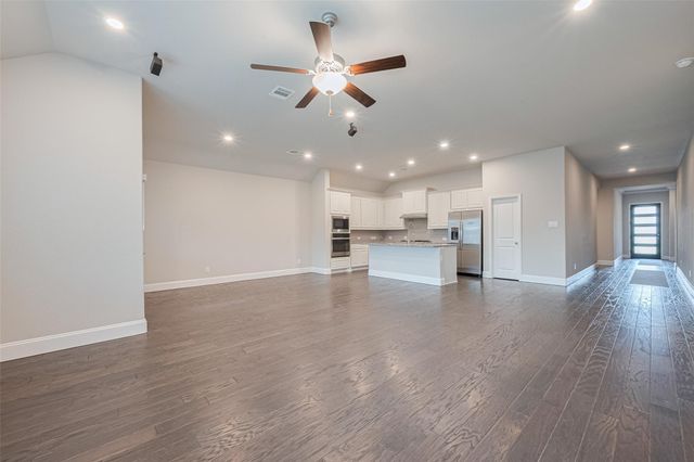 22092 Volante Drive, Spring, TX 77386