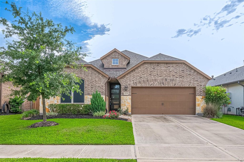 22092 Volante Drive, Spring, TX 77386