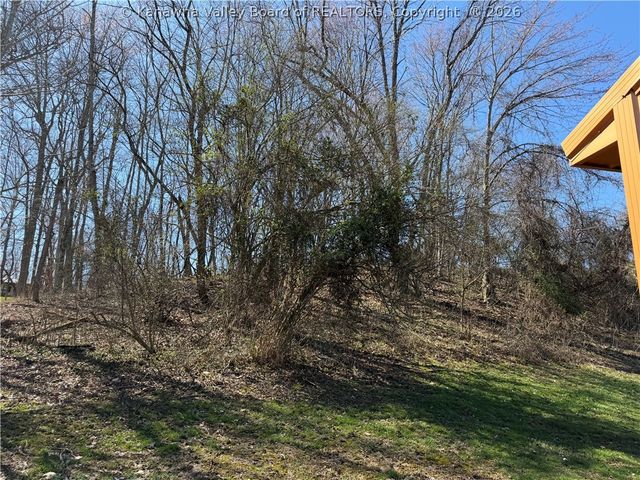 356 Cherry Lane, Point Pleasant, WV 25550