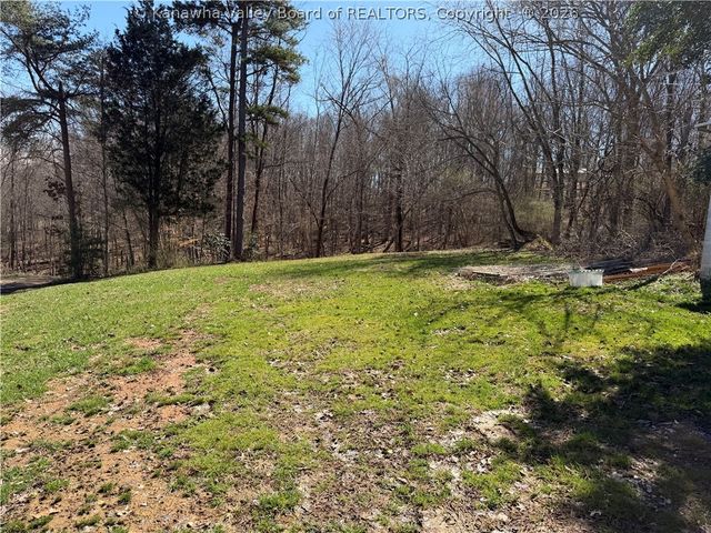 356 Cherry Lane, Point Pleasant, WV 25550