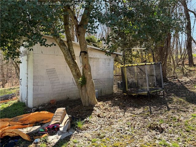 356 Cherry Lane, Point Pleasant, WV 25550