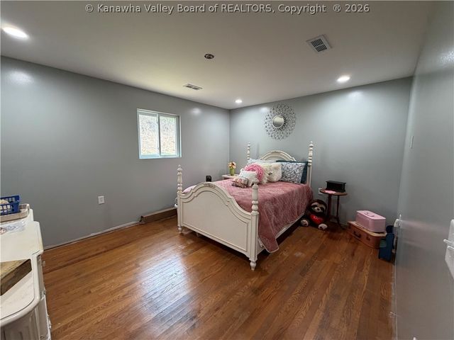 356 Cherry Lane, Point Pleasant, WV 25550