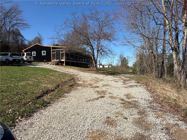 356 Cherry Lane, Point Pleasant, WV 25550