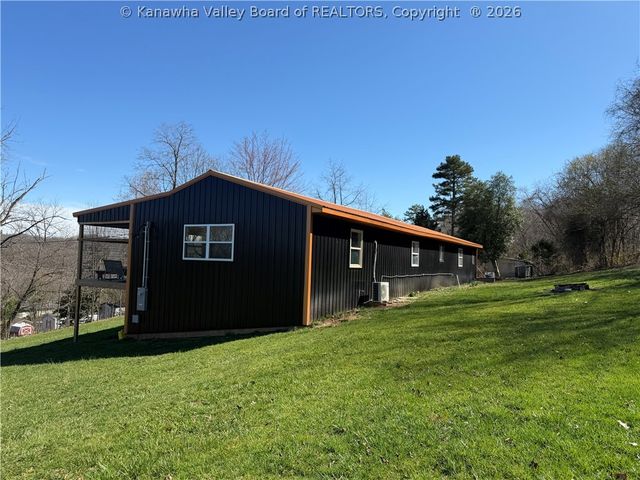 356 Cherry Lane, Point Pleasant, WV 25550