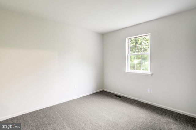 338 DOGWOOD LN, Womelsdorf, PA 19567