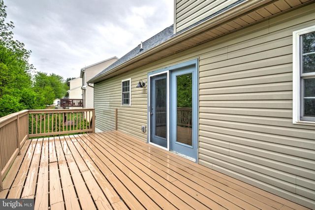 338 DOGWOOD LN, Womelsdorf, PA 19567