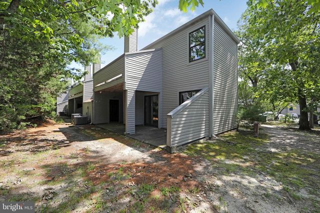 608 BROMLEY EST, Pine Hill, NJ 08021