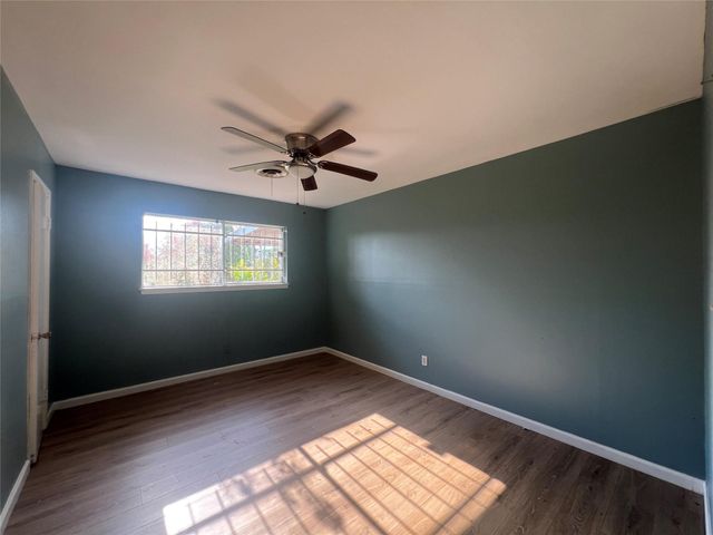 7214 Redding Road, Houston, TX 77036