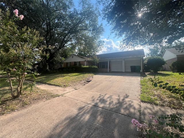 7214 Redding Road, Houston, TX 77036