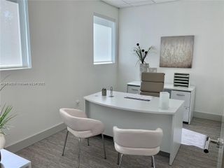 17100 Royal Palm Blvd 1, Weston, FL 33326
