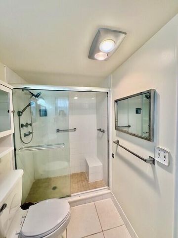 116 Oxford 400, West Palm Beach, FL 33417