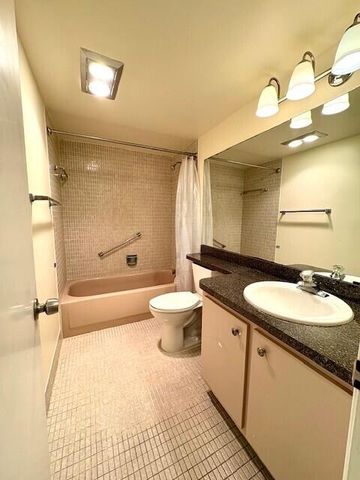 116 Oxford 400, West Palm Beach, FL 33417