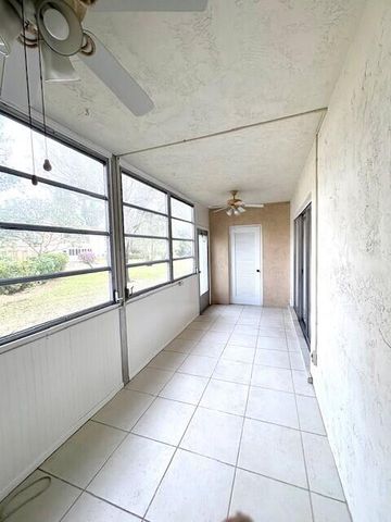 116 Oxford 400, West Palm Beach, FL 33417