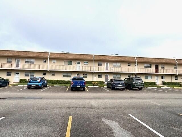 116 Oxford 400, West Palm Beach, FL 33417