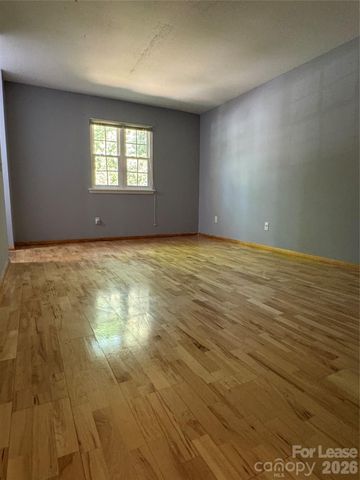 3282 Heathstead Place, Charlotte, NC 28210
