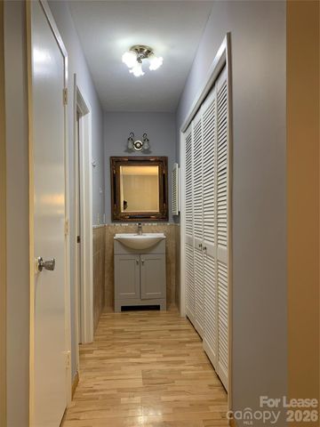3282 Heathstead Place, Charlotte, NC 28210
