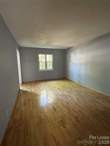 3282 Heathstead Place, Charlotte, NC 28210