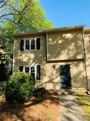 3282 Heathstead Place, Charlotte, NC 28210