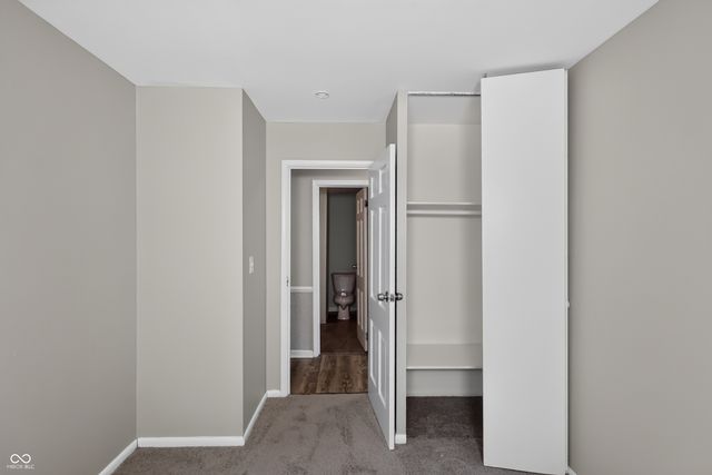 8707 Elmonte Drive, Indianapolis, IN 46226
