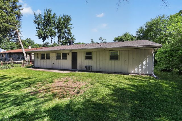 8707 Elmonte Drive, Indianapolis, IN 46226