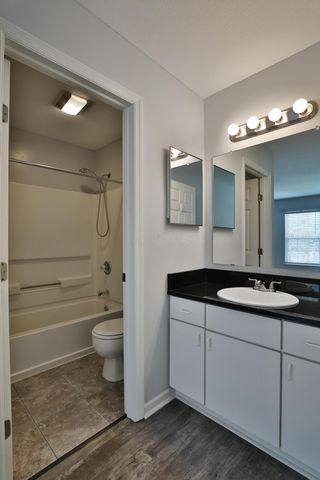 3011 Sunset Drive, F, Columbus, OH 43202