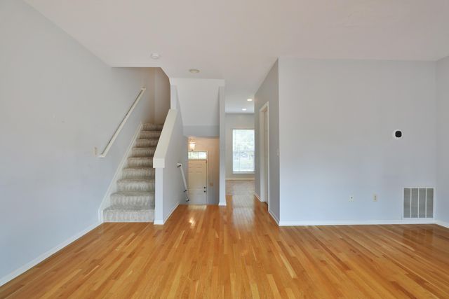 3011 Sunset Drive, F, Columbus, OH 43202