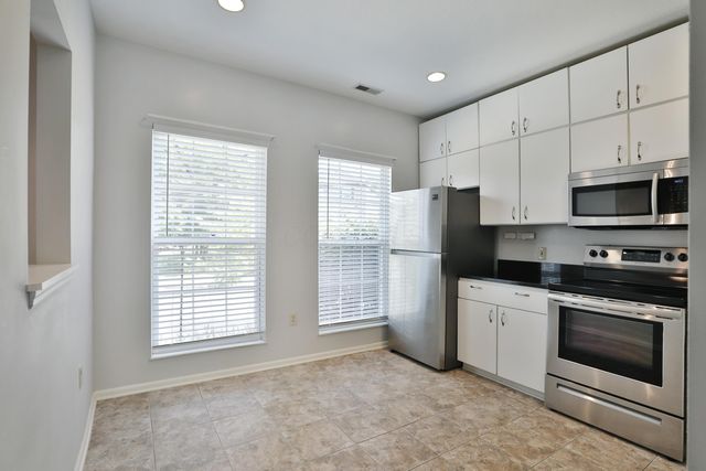 3011 Sunset Drive, F, Columbus, OH 43202