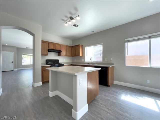 6413 Sierra Sands Street, North Las Vegas, NV 89086