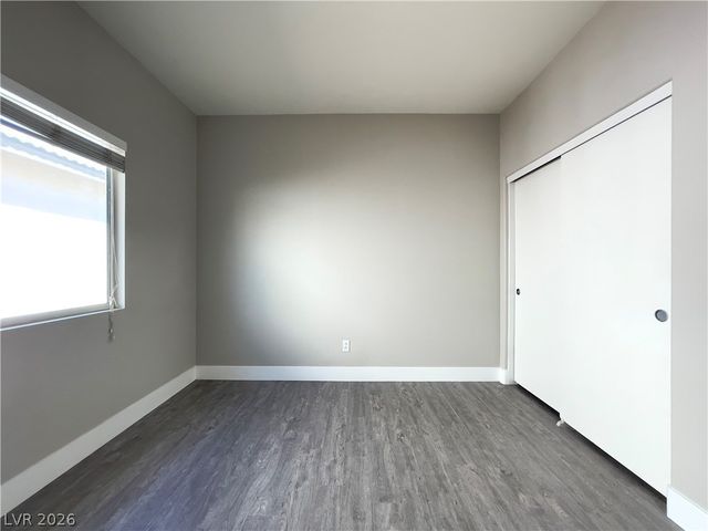 6413 Sierra Sands Street, North Las Vegas, NV 89086