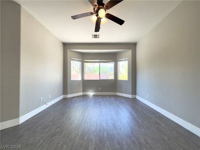 6413 Sierra Sands Street, North Las Vegas, NV 89086