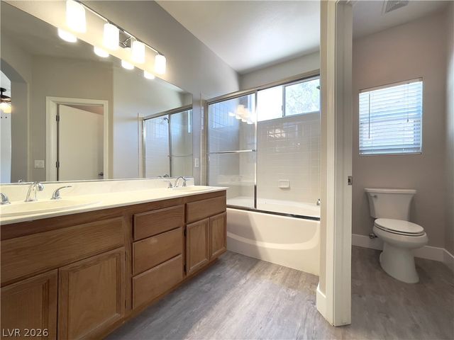 6413 Sierra Sands Street, North Las Vegas, NV 89086