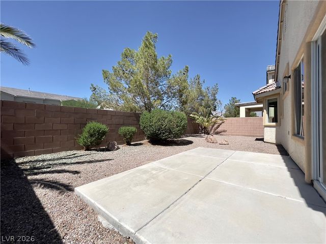 6413 Sierra Sands Street, North Las Vegas, NV 89086
