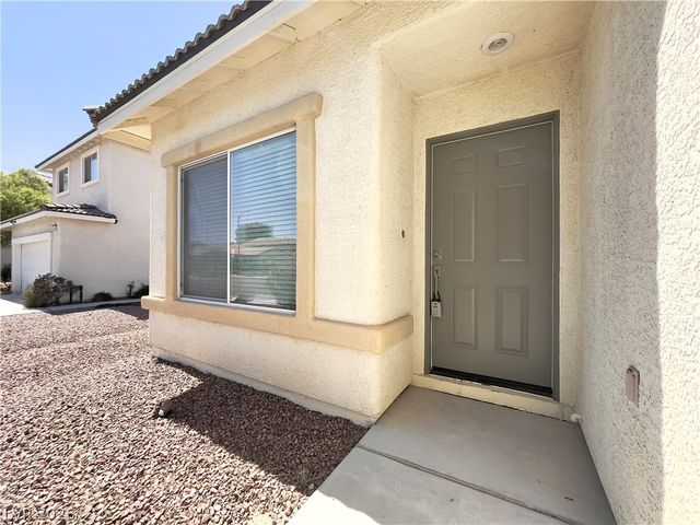6413 Sierra Sands Street, North Las Vegas, NV 89086