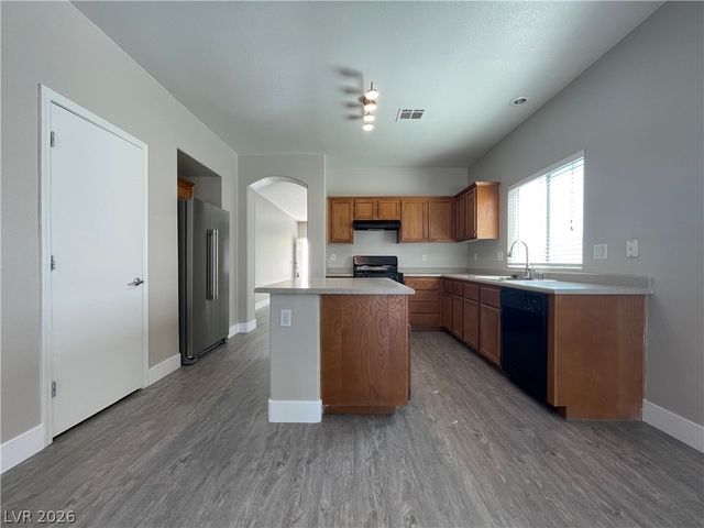 6413 Sierra Sands Street, North Las Vegas, NV 89086