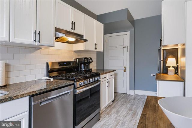 2124 GILLES ST, Wilmington, DE 19805