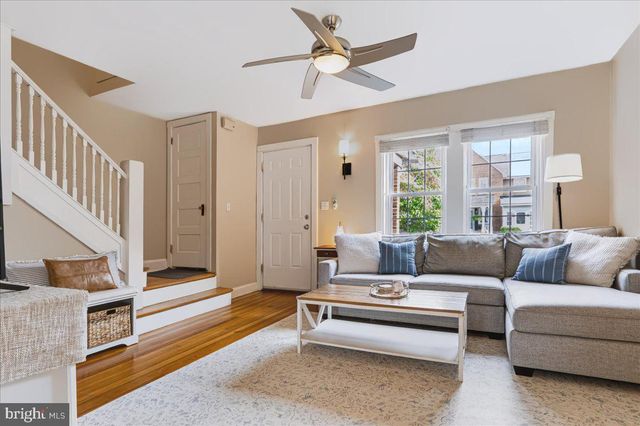 2124 GILLES ST, Wilmington, DE 19805