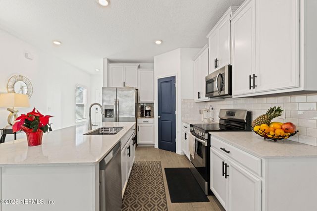 552 LAKE SINCLAIR Street, St. Augustine, FL 32084