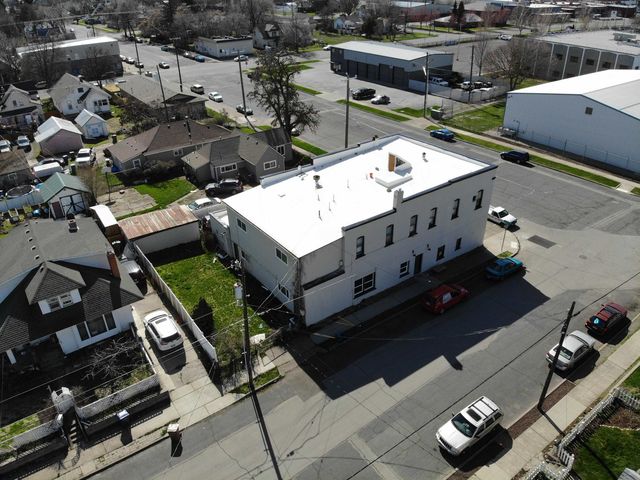 2228 N Astor St, Spokane, WA 99207